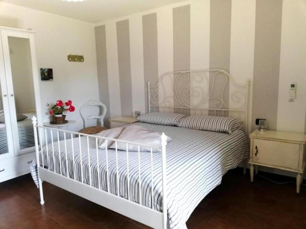 Dolce Lago B&B San Felice del Benaco Bagian luar foto